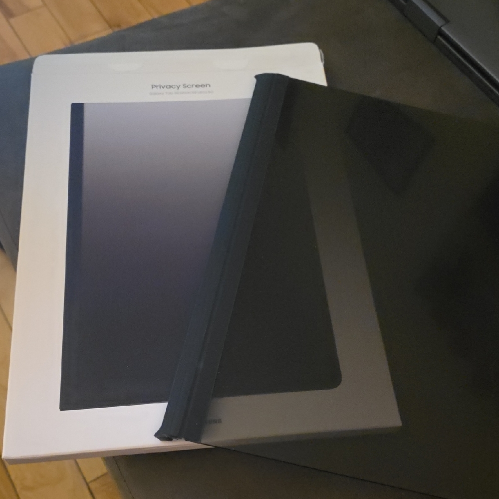 Samsung Black Privacy Screen Protector